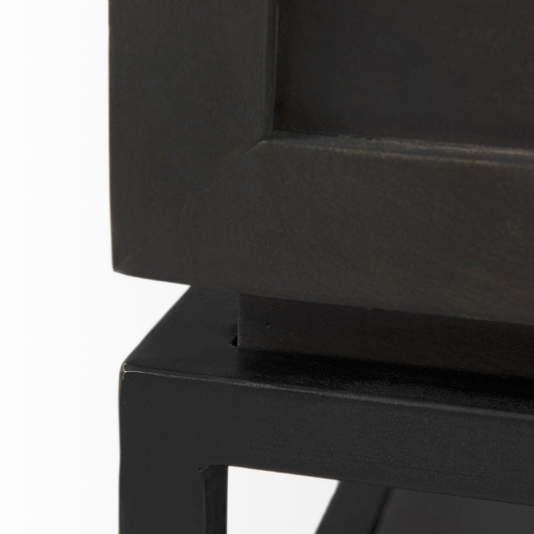 Divina End / Side Table