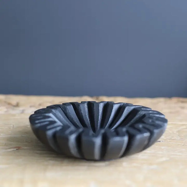 Black Marble Fluted Scalloped Bowl - Small