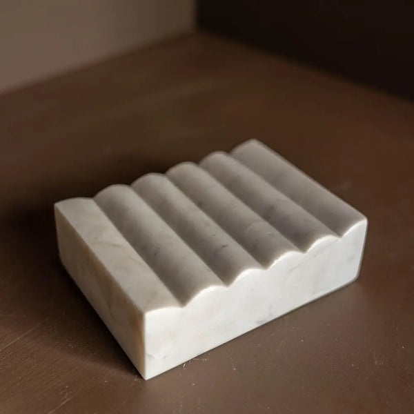 White Scalloped Marble Soap Dish