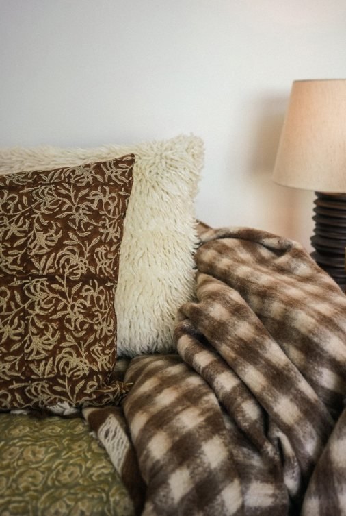 Cotswold Wool Pillow  20 X 20 - Natural