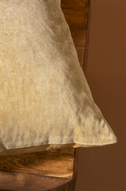 Vera Velvet Pillow - Camel
