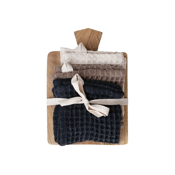 Wooden Footed Serving Board & Waffle Weave Dishcloths Set