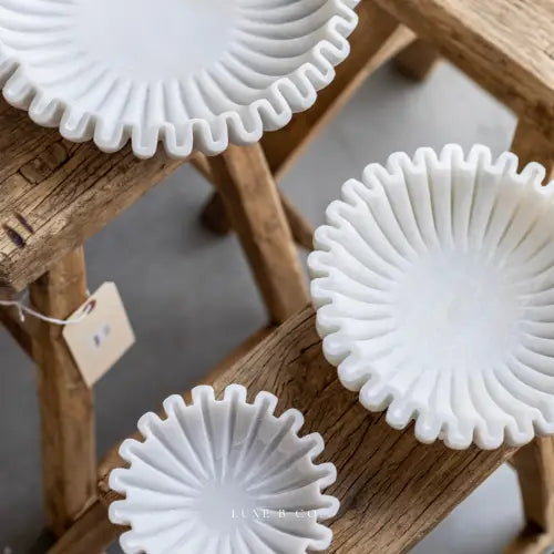 Marble Fluted Scalloped Bowl - Small