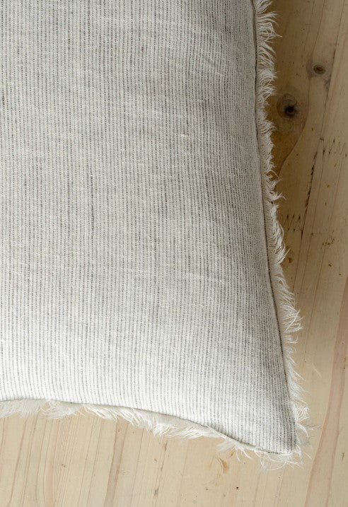 Lina Linen Pillow