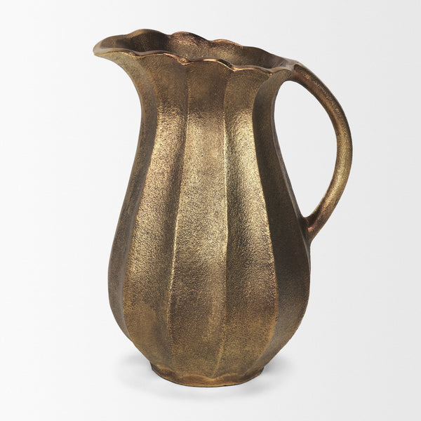 Anya Scalloped Jug