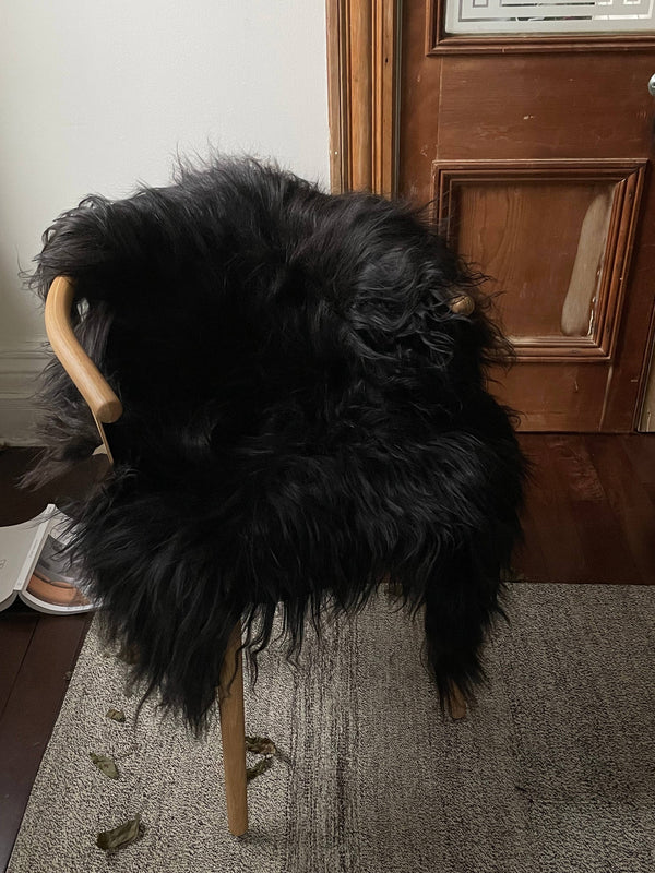 Black Icelandic Sheepskin Throw Rug