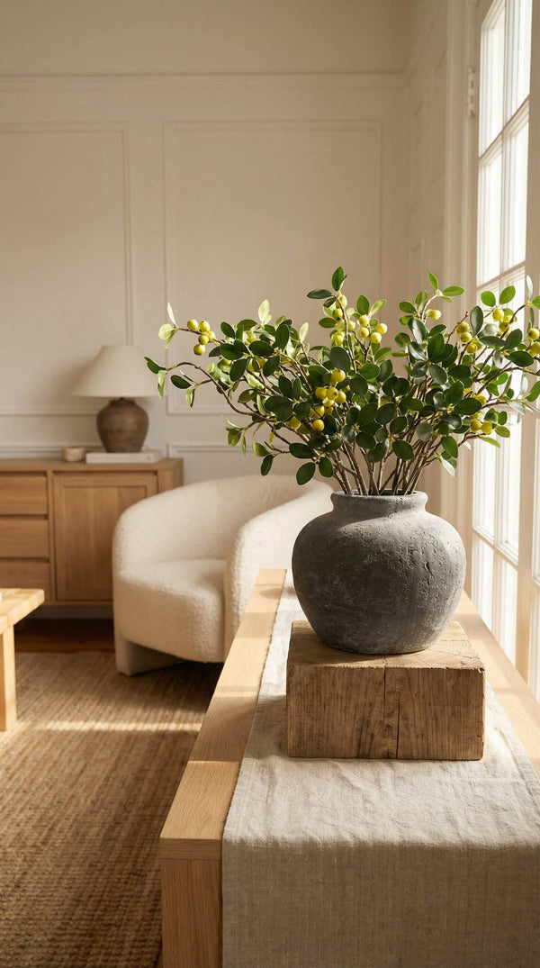 Terracotta Vase - Elna
