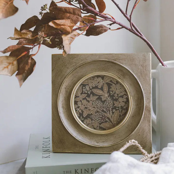 Medium Square Circle Photo Frame