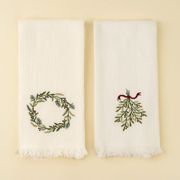 Embroidered Wreath & Mistletoe Hand Towel Set