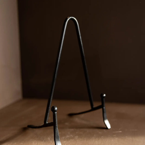 Iron Tabletop Easel
