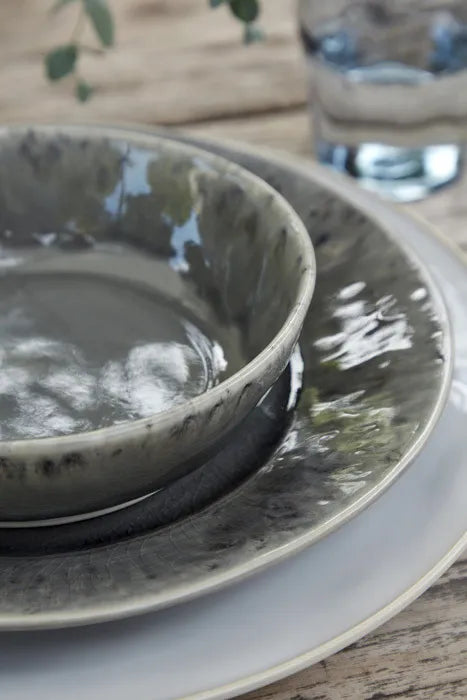 Madeira Grey Soup/Pasta Plate Set