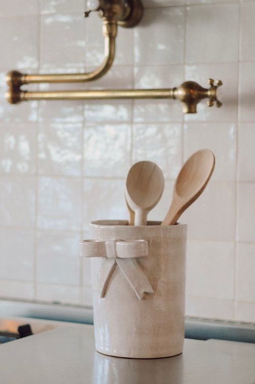 Stoneware Bow Crock