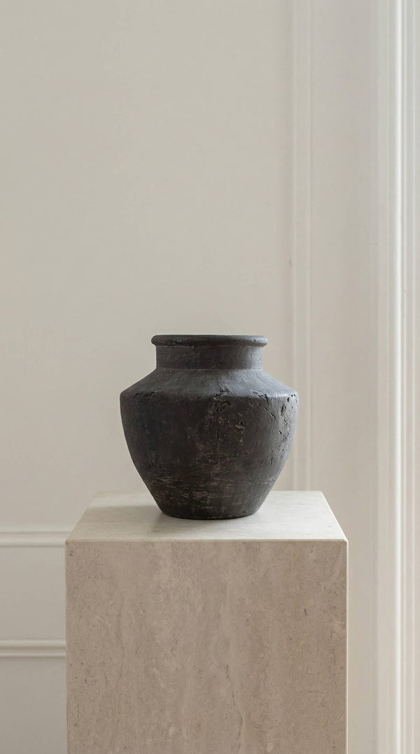 Terracotta Vase - Senna